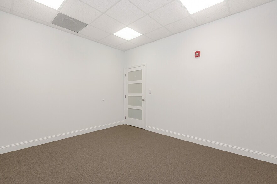 More Photos Of 7301 Wiles Rd, Coral Springs Medical For Sale