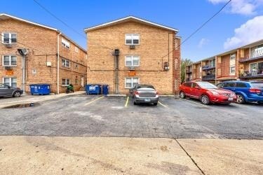 More Photos Of 6430 W 64th Pl, Chicago Apartments For Sale