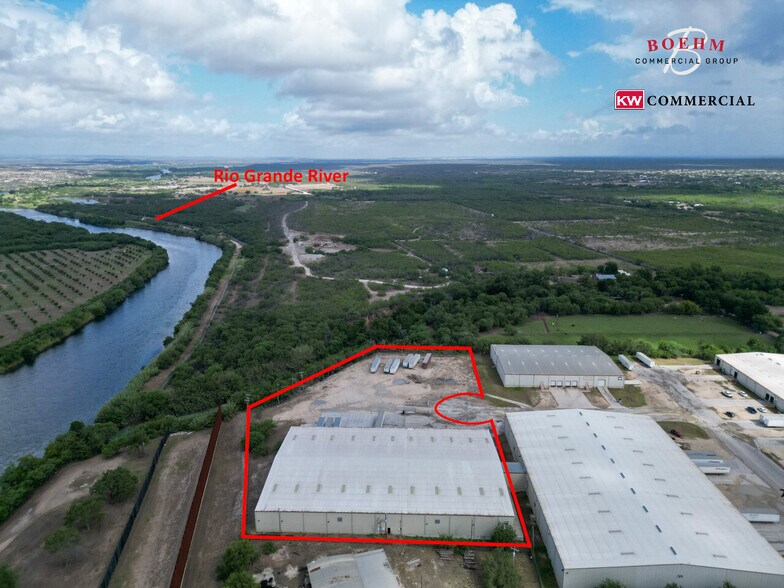 More Photos Of 109 Lupita Circle, Del Rio Distribution For Lease