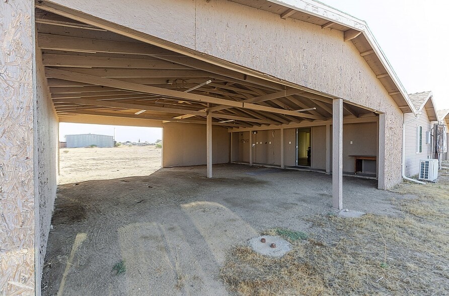 More Photos Of 39010 12th St E, Palmdale Industrial For Sale