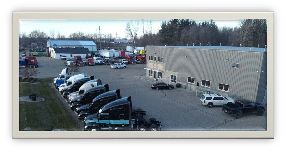 More Photos Of 1923 M 40, Holland Warehouse For Lease