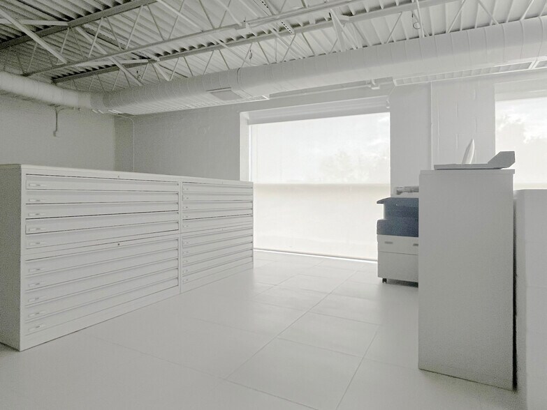 More Photos Of 319 St Emanuel St, Houston Industrial For Lease