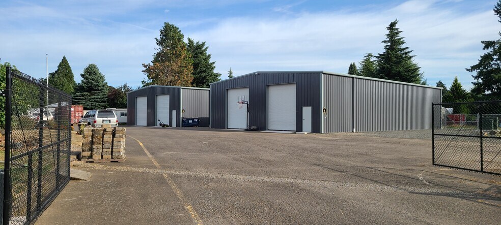 More Photos Of 8186 River Rd NE, Keizer Service For Lease