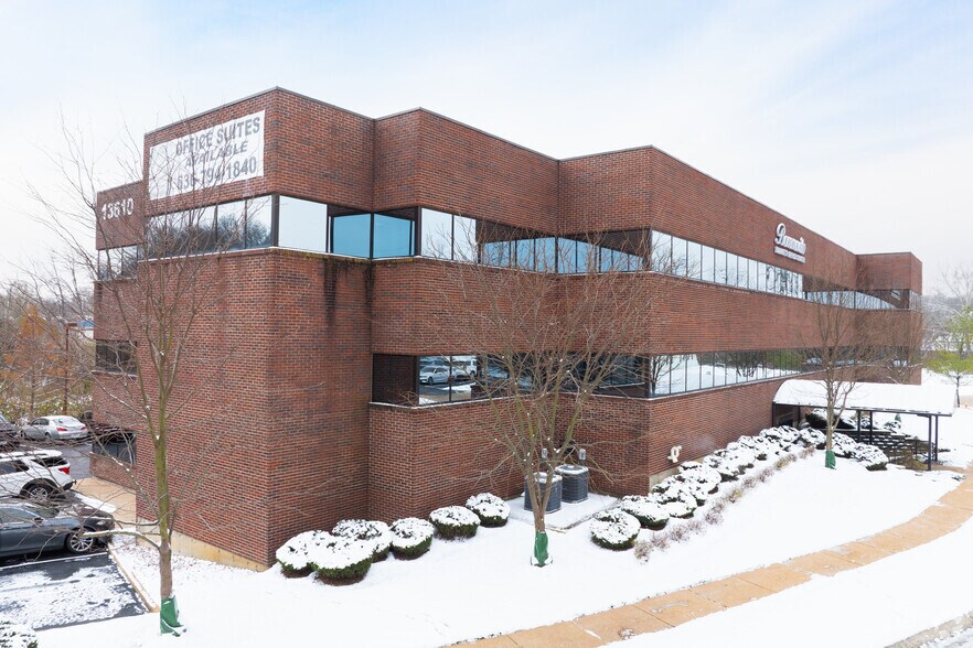 More Photos Of 13610 Barrett Office Dr, Ballwin Office For Lease