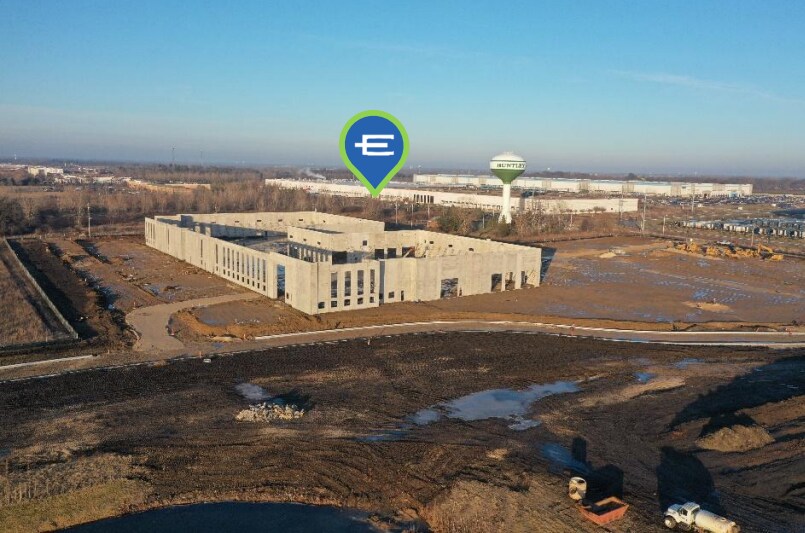 More Photos Of 11900 Freeman Rd, Huntley Warehouse For Lease