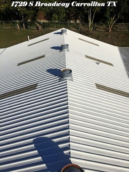 More Photos Of 1729 S Broadway St, Carrollton Manufacturing For Sale