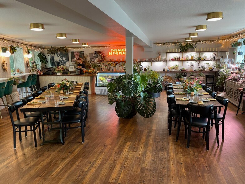 More Photos Of 3533 NE Everett St, Camas Restaurant For Sale