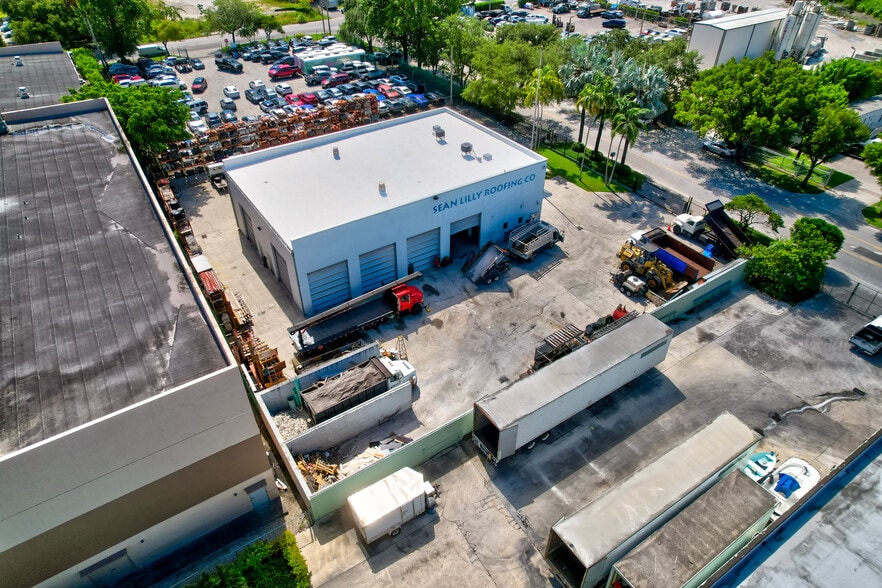 More Photos Of 14701 SW 137th St, Miami Light Distribution For Lease