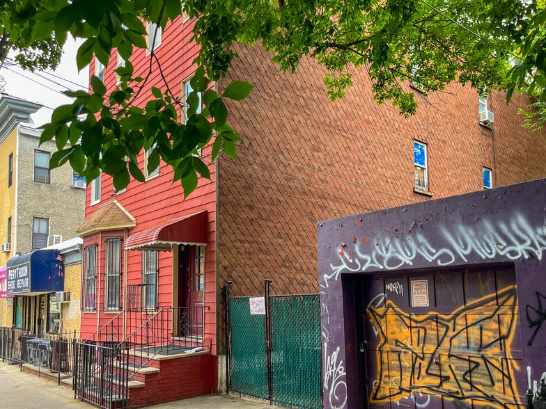 More Photos Of 18-11 Grove St, Ridgewood Apartments For Sale