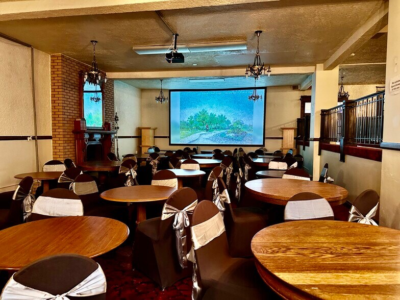 More Photos Of 925 1st Ave, Monte Vista Hotel For Sale