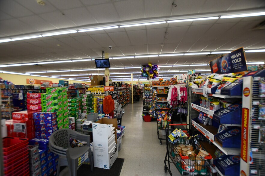 More Photos Of 1016 Winchester Rd, Irvine Freestanding For Lease