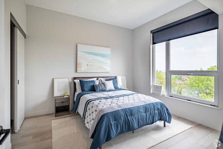More Photos Of 2461 W 25th St, Cleveland Apartments For Lease