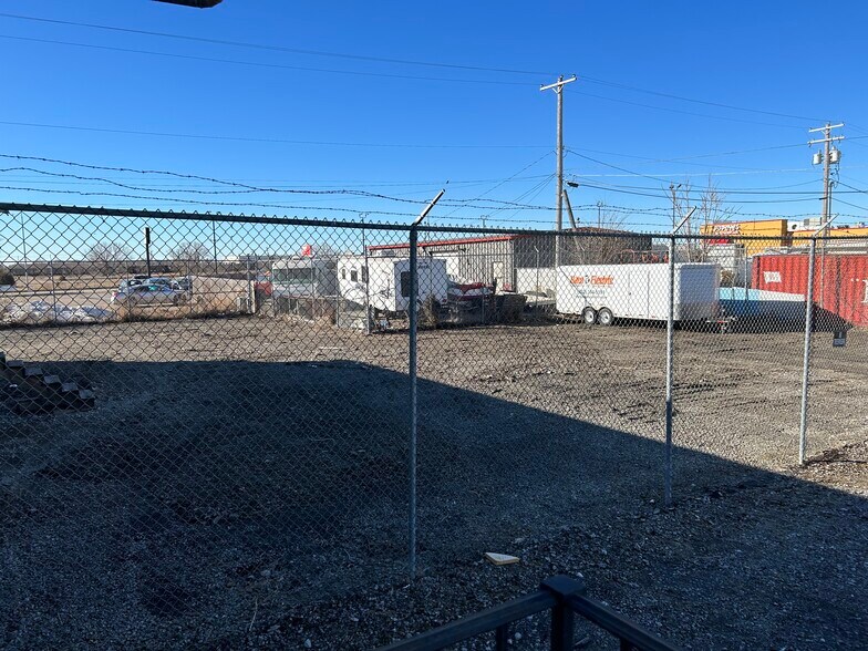 More Photos Of 501 W P St, Lincoln Warehouse For Lease