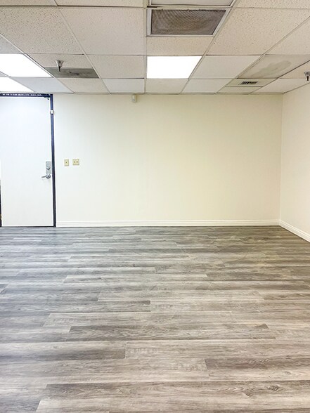 More Photos Of 430 S Garfield Ave, Alhambra Office For Sale