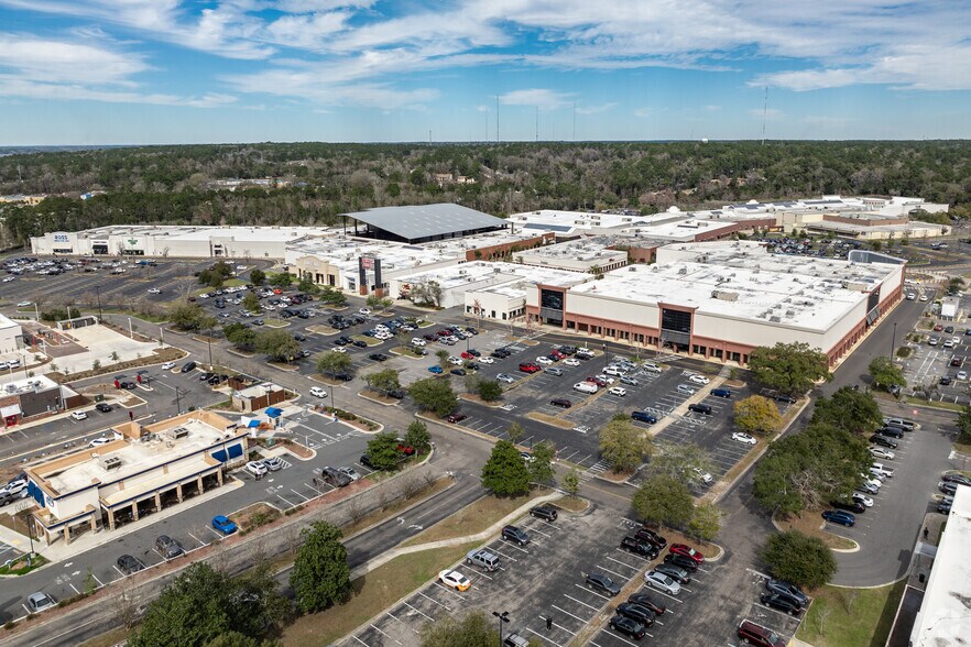 Primary Photo Of 2415 N Monroe St, Tallahassee General Retail For Lease