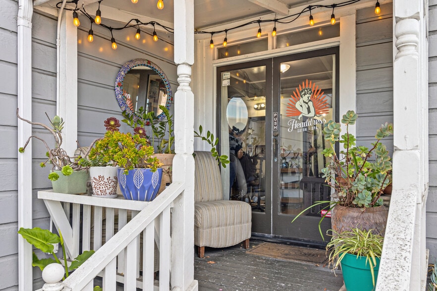 More Photos Of 883 Lighthouse Ave, Monterey General Retail For Sale