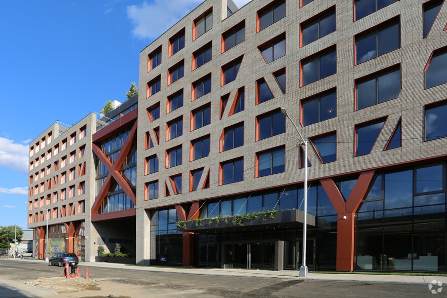 More Photos Of 54 Noll St, Brooklyn Apartments For Lease