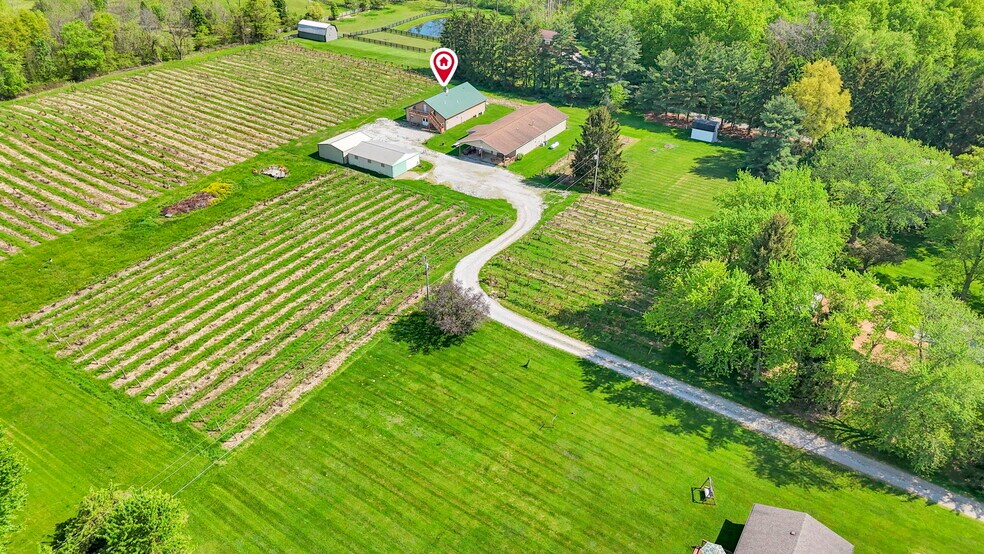 More Photos Of 1900 Winchester Southern Rd, Canal Winchester Winery Vineyard For Sale