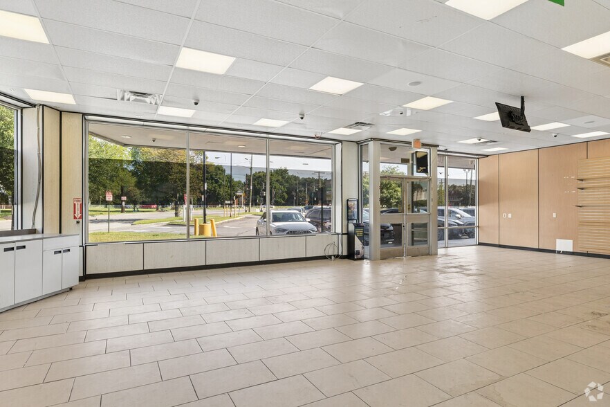 More Photos Of 1901 Michigan Ave NE, Washington Unknown For Lease