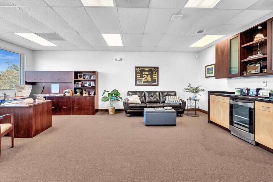 More Photos Of 7665 Davie Road Ext, Davie Office For Lease