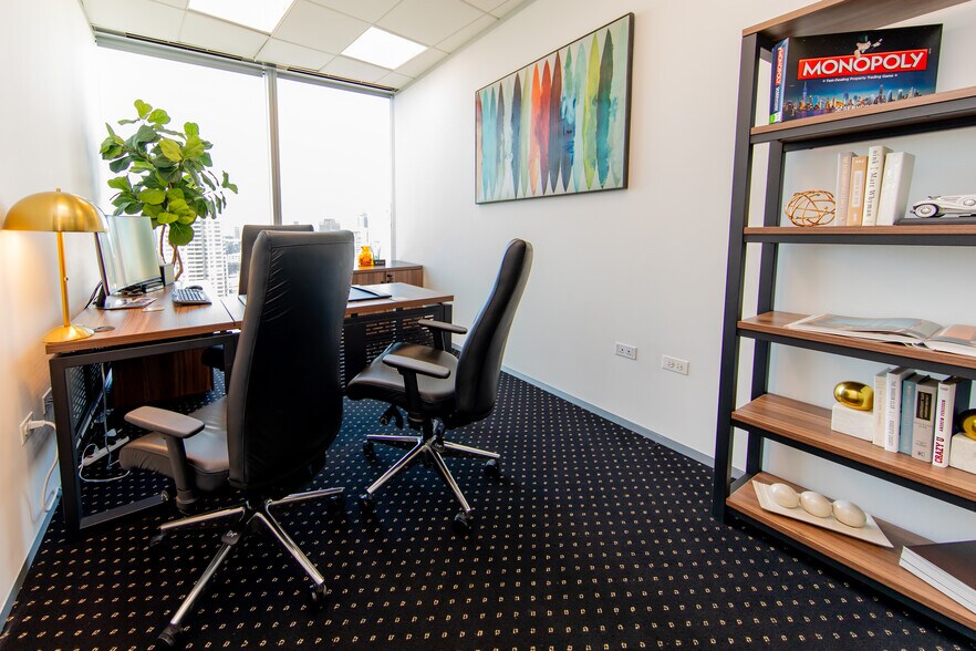 More Photos Of 444 W Lake St, Chicago Coworking Space