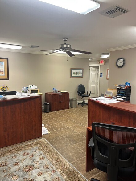 More Photos Of 68446 Tammany Trace Dr, Mandeville Office For Sale