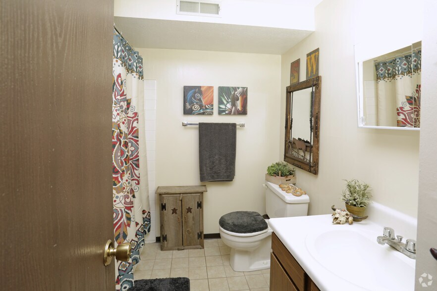 More Photos Of 10795 Timbercrest Dr, Meadville Apartments For Sale