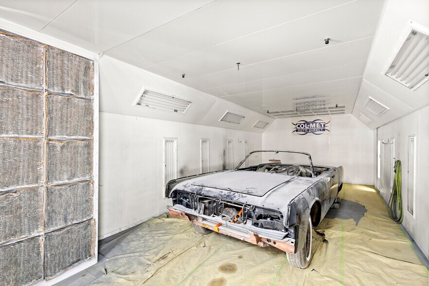 More Photos Of 502 N State Highway 342, Red Oak Industrial For Sale