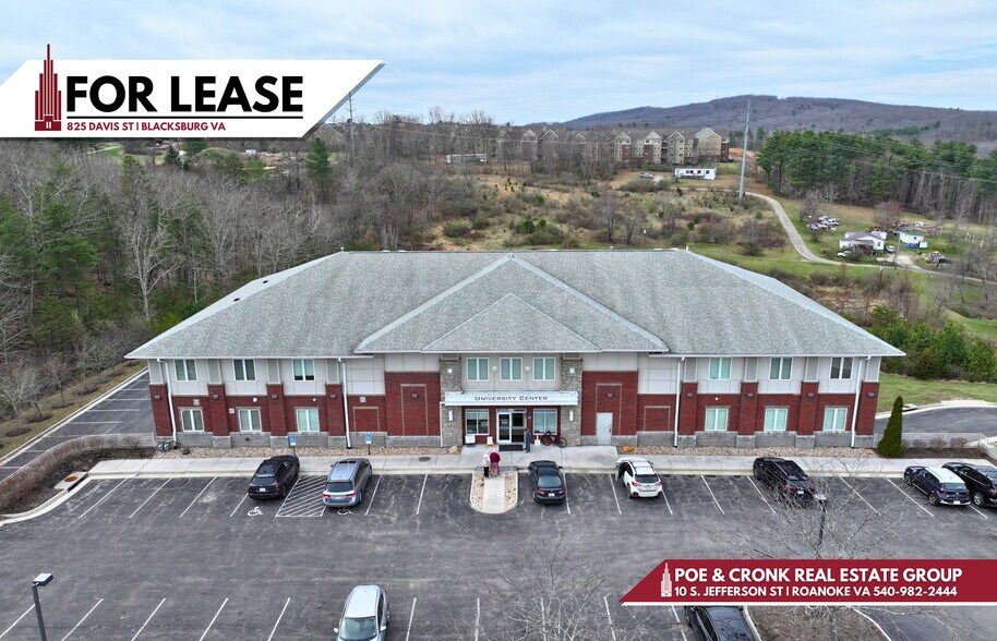 Primary Photo Of 825 Davis St, Blacksburg Medical For Lease