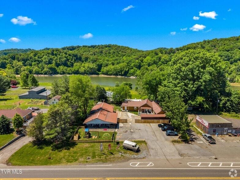 More Photos Of 3415 Tn-66, Rogersville Freestanding For Sale