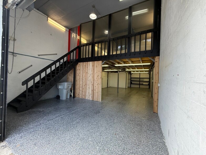 More Photos Of 1769-1791 Blount Rd, Pompano Beach Warehouse For Lease