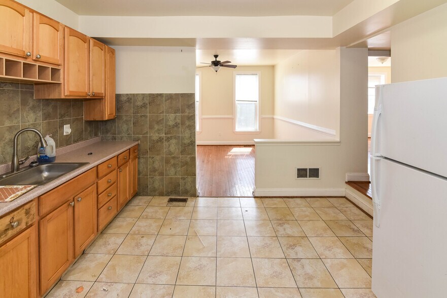 More Photos Of , Baltimore Unknown For Sale