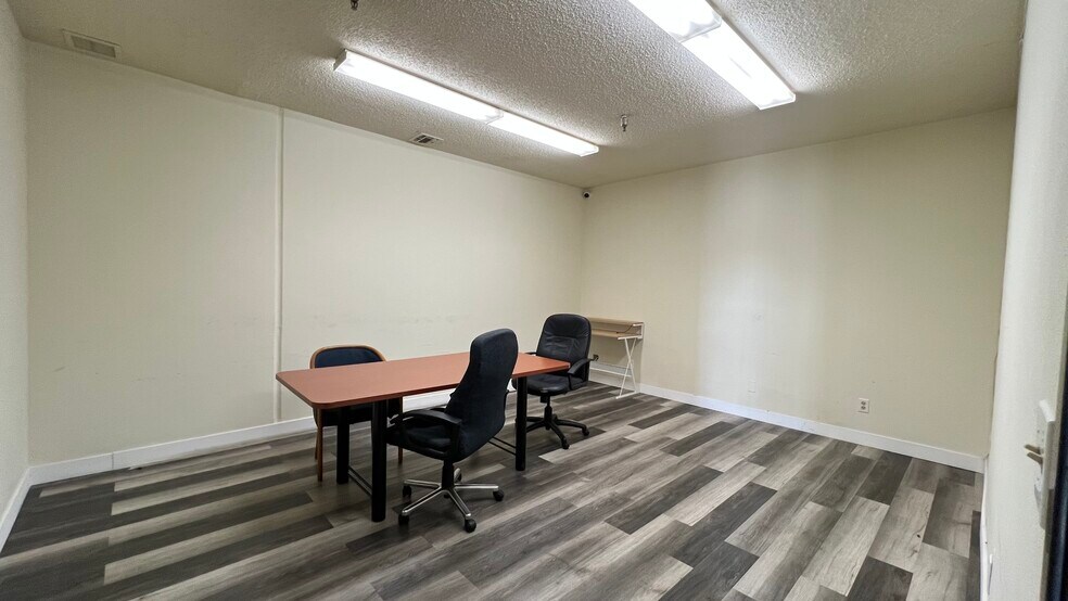 More Photos Of 1928 Central Ave, South El Monte Warehouse For Lease