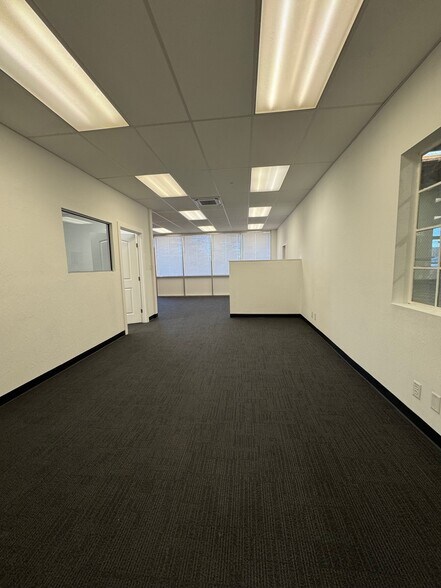 More Photos Of 1605-1619 Abram Ct, San Leandro Manufacturing For Lease