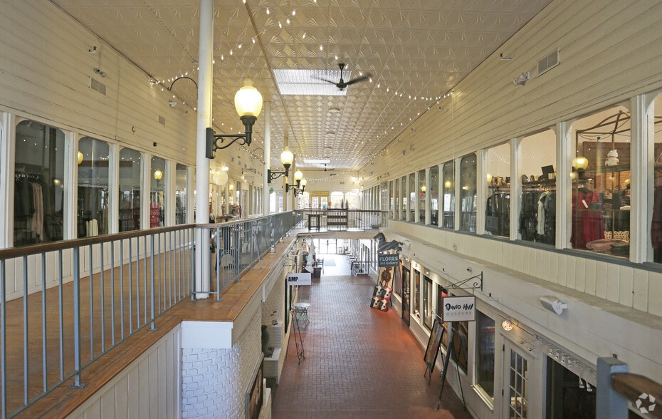 More Photos Of 454 Broadway, Saratoga Springs Storefront Retail Office For Lease
