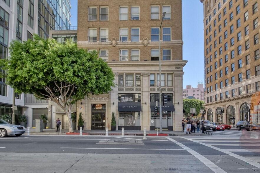 More Photos Of 758 S Spring St, Los Angeles Apartments For Lease