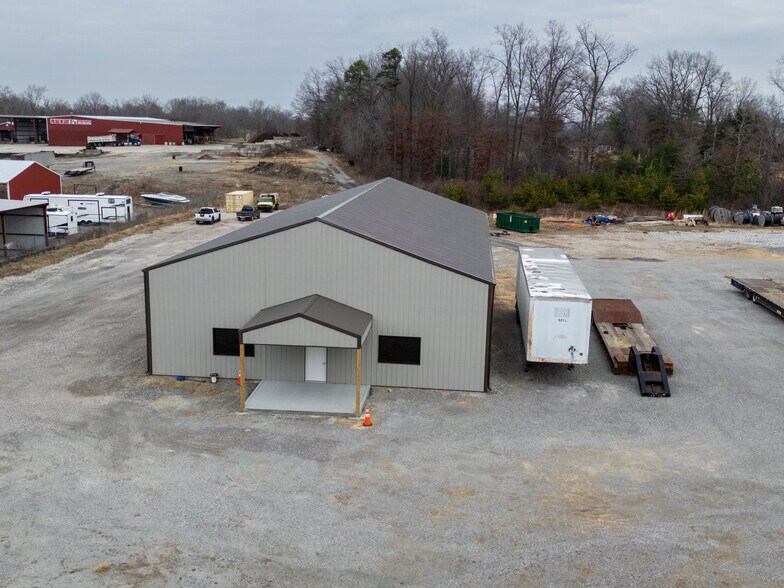 More Photos Of 1058 Crabtree Road Rd, Crossville Industrial For Lease