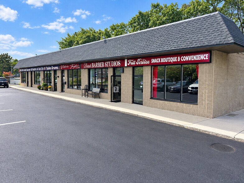 Primary Photo Of 1256-1266 Waverly Ave, Farmingville Freestanding For Lease