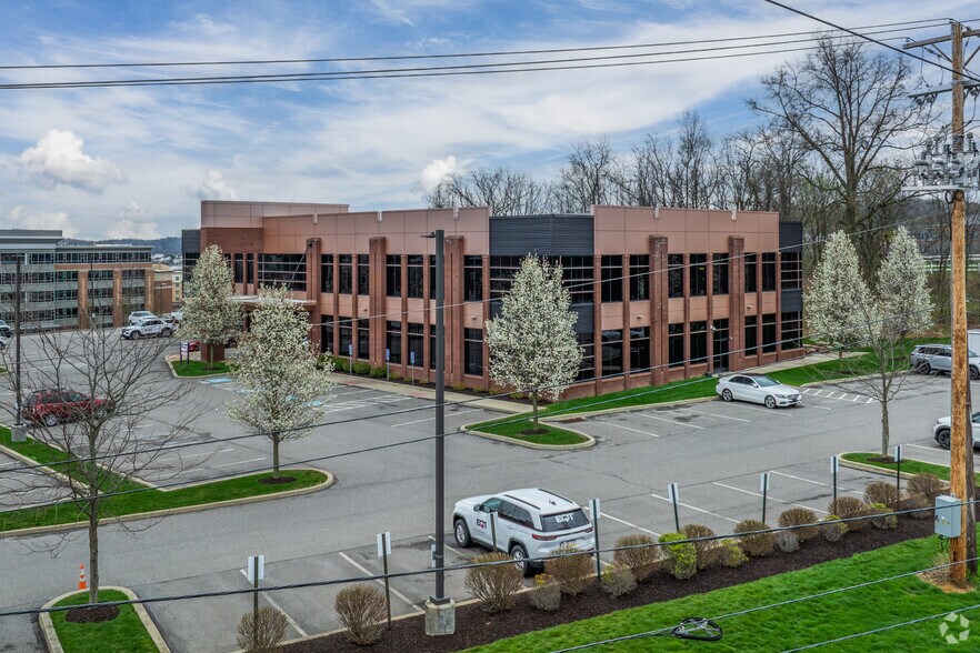 More Photos Of 400 Woodcliff Dr, Canonsburg Office For Sale