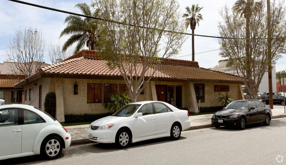 More Photos Of 8201 4th St, Downey Office For Lease