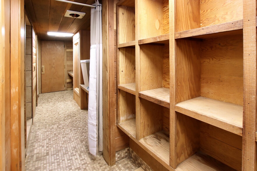 More Photos Of 16770 Redwood Lodge Rd, Los Gatos Lodge Meeting Hall For Sale