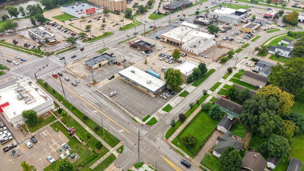 More Photos Of , Iowa City General Retail For Sale