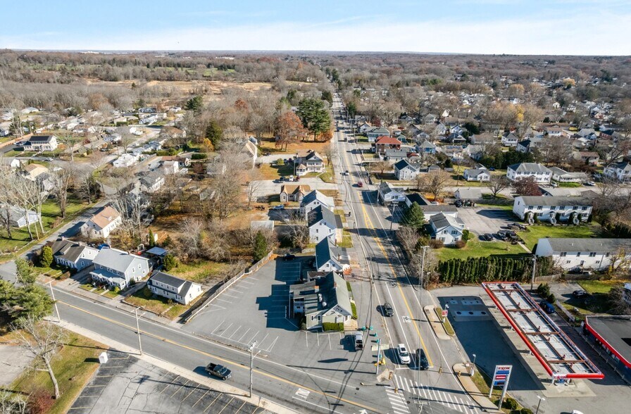 More Photos Of 1593 Centerville Rd, Warwick Restaurant For Sale