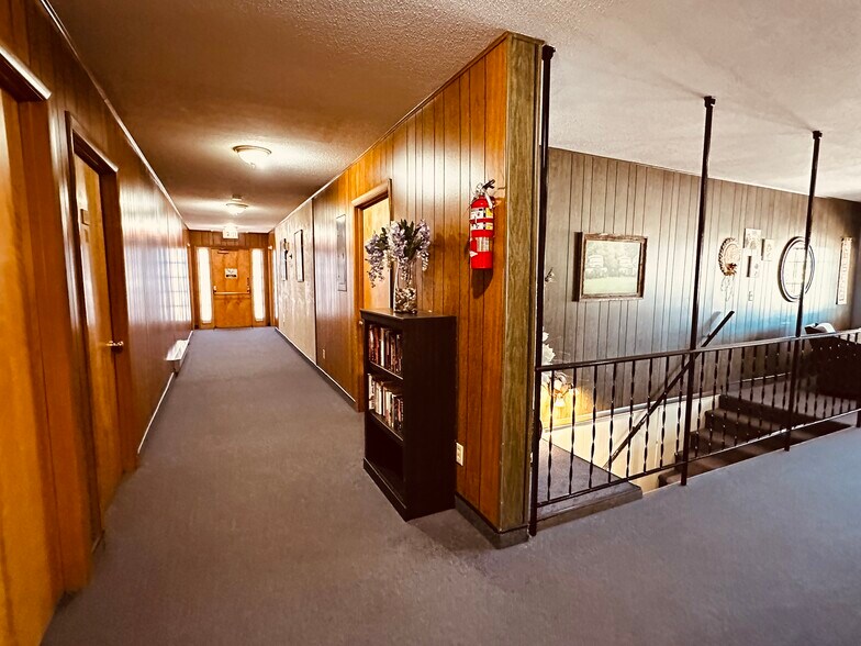More Photos Of 107 E Main St, Bison Hotel For Sale
