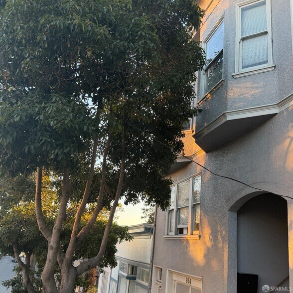More Photos Of 954 De Haro St, San Francisco Multifamily For Sale