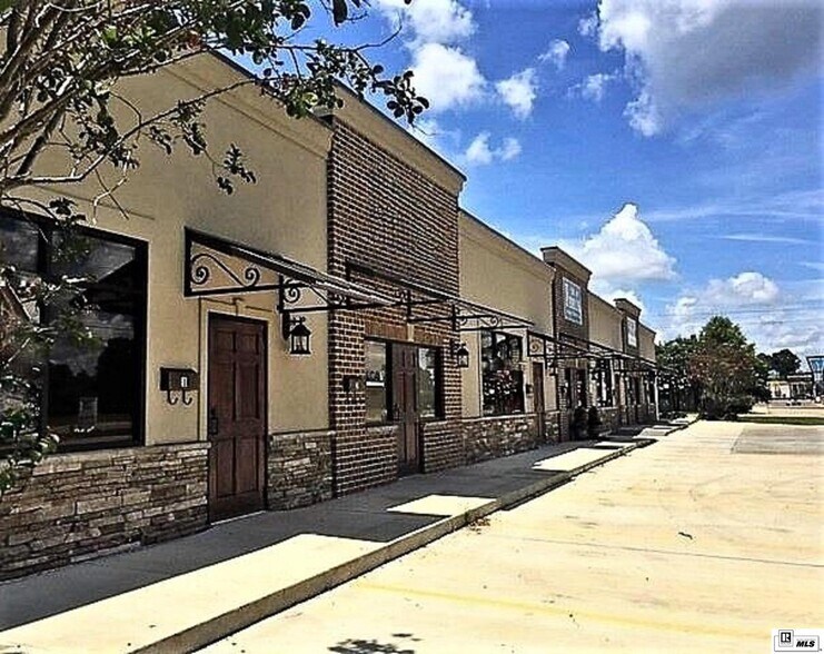 More Photos Of 2519 N 7th St, West Monroe Medical For Lease