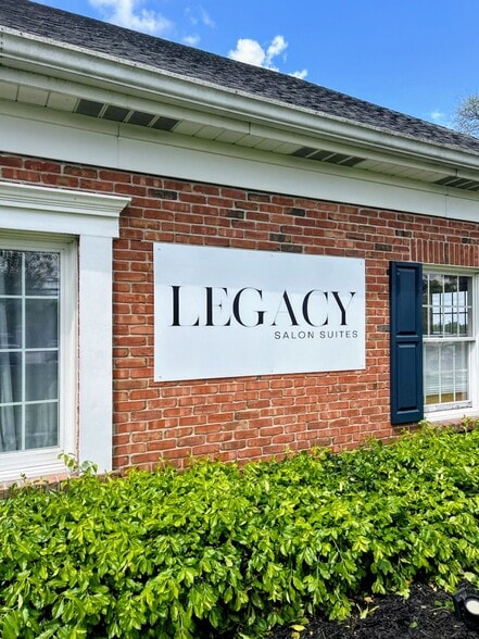 More Photos Of 7577 Alexandria Pike, Alexandria General Retail For Lease