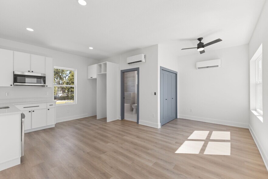 More Photos Of 2525 13th Ave N, Saint Petersburg Multifamily For Sale