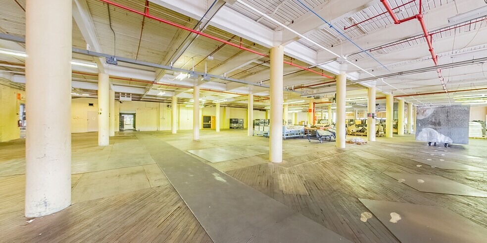 More Photos Of 480 W 5th St, Bloomsburg Manufacturing For Sale