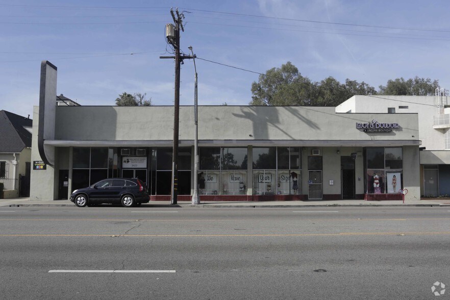 More Photos Of 3923-3925 Long Beach Blvd, Long Beach Storefront For Sale